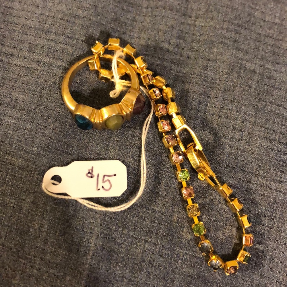 Jewel and gold tone ring and bracelet